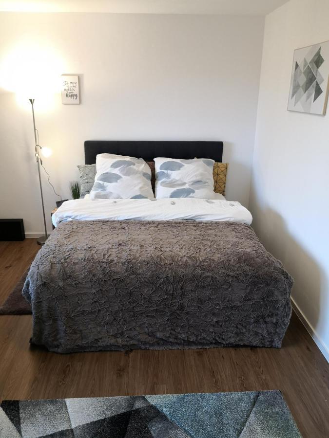 Exklusives Apartment Zw. Lu Und Speyer Mit Aufzug Neuhofen Екстер'єр фото
