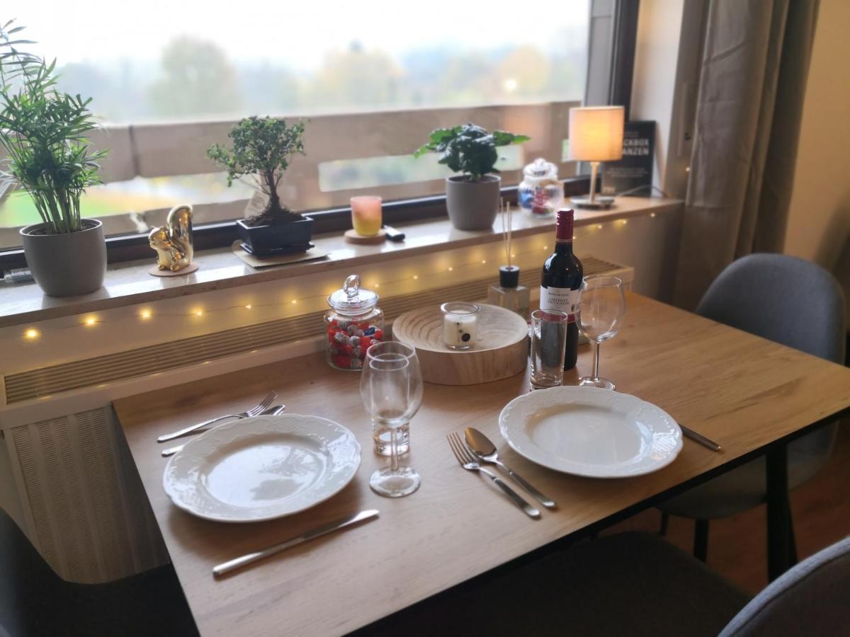 Exklusives Apartment Zw. Lu Und Speyer Mit Aufzug Neuhofen Екстер'єр фото