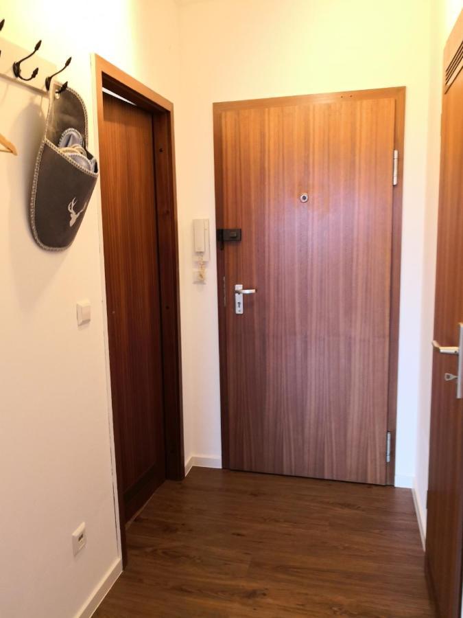 Exklusives Apartment Zw. Lu Und Speyer Mit Aufzug Neuhofen Екстер'єр фото